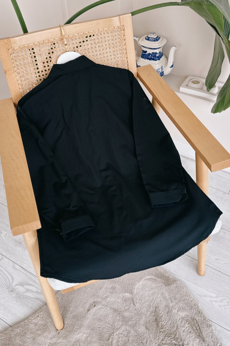 Işın Black Tunic