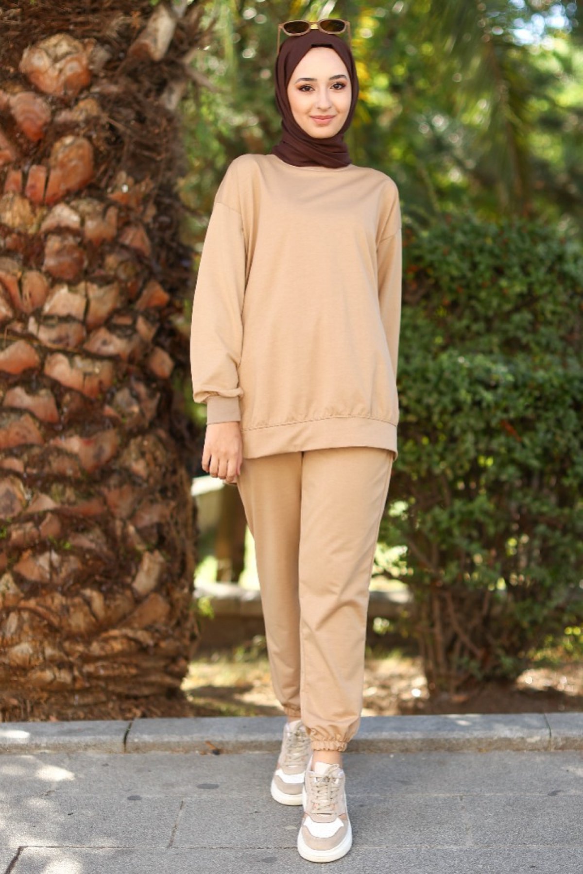 Melania Camel Suit - Gizce.com