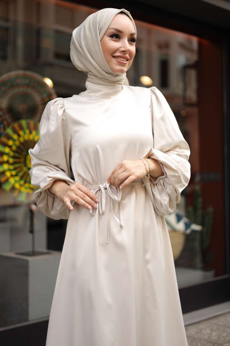 Rasiva Beige Dress