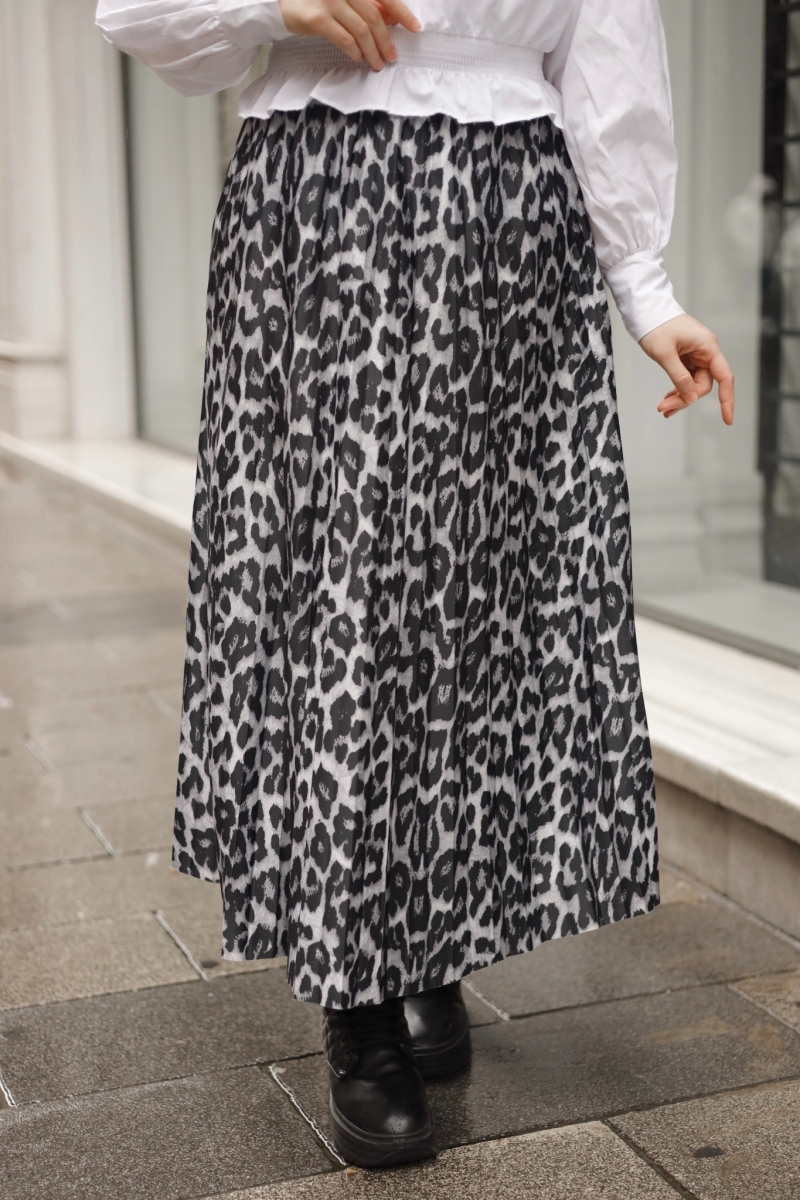 Limay Leopard Pattern Gray Skirt