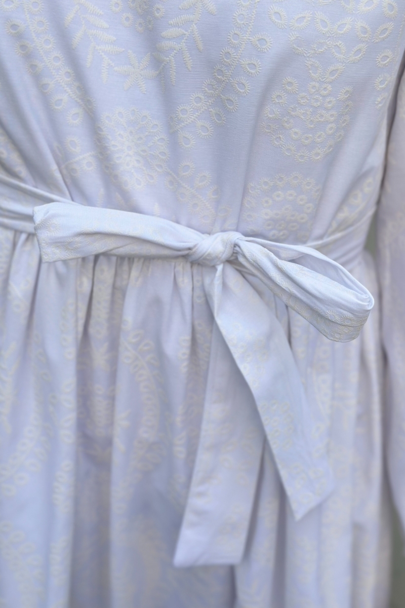 Mari Beyaz Elbise