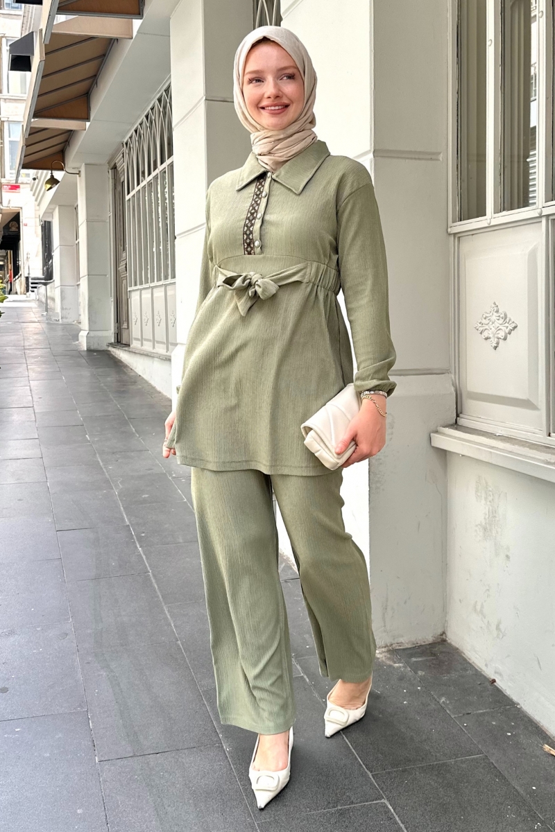 Nesri Mint Green Suit